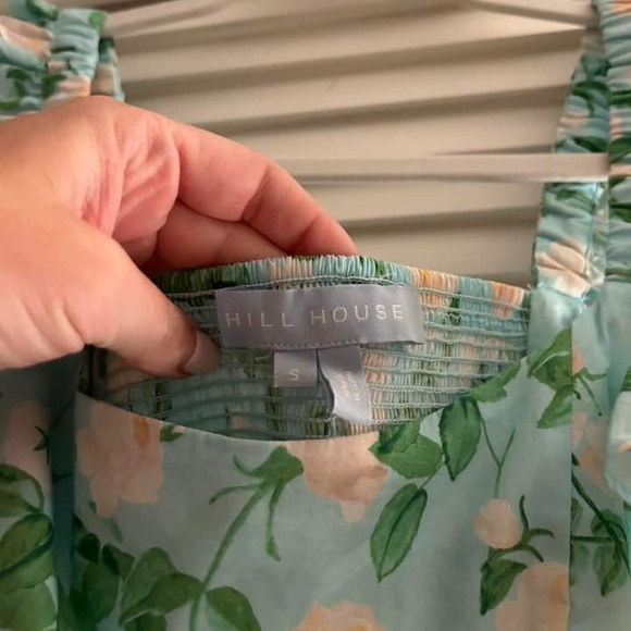 Hill House Daphne Blue Roses Size small! - Picture 3 of 3